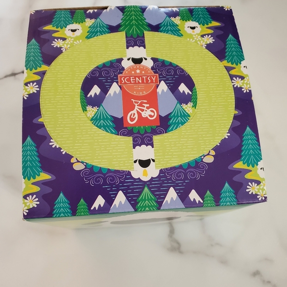 Valley the Valais Sheep Scentsy Buddy Plush - Picture 4 of 13